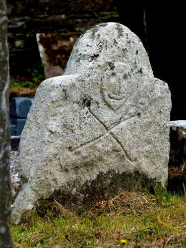 old-gravestone
